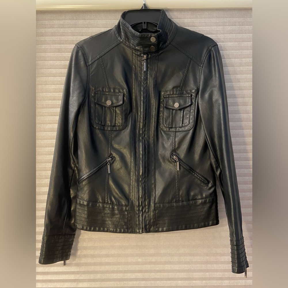 Max Studio faux leather moto jacket sz small EUC